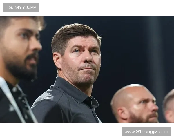 杰拉德解析巴黎圣日耳曼如何围绕维蒂尼亚打造全新中场体系